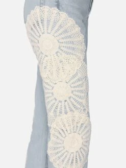 The Crochet Vertical Crop -- Wisp -FRAME Clothing Shop 1010CR105 WISP 01934 jeans texture detail side image