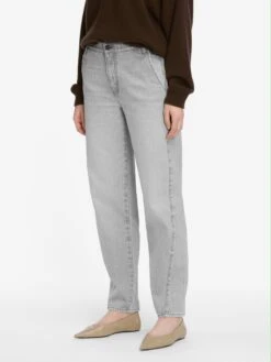 The Candle Trouser -- Chemical 10 The Candle Trouser -- Chemical -FRAME Clothing Shop 1016918 CHMC 12136 jeans side angle image