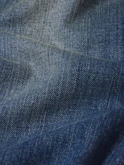 The Stack -- Cosmos 13 The Stack -- Cosmos -FRAME Clothing Shop 1022970 COSM FABRICDETAIL jeans texture detail image