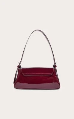 PrettyLittleThing Burgundy Patent Trapeze Shoulder Bag – High-Shine Modern Evening Handbag -FRAME Clothing Shop 15a7f1d1ec0f7ddcf1f354932b6fc826b482bfd0 CNH3172 3 burgundy patent trapeze shoulder bag