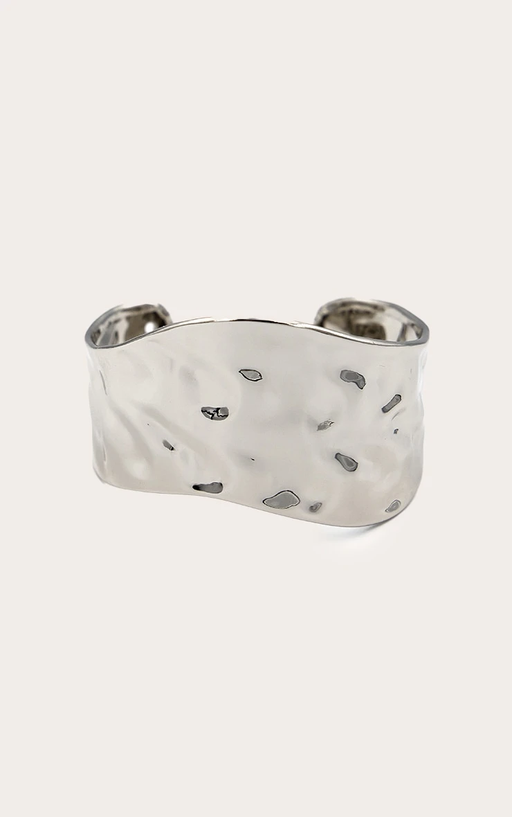 PrettyLittleThing Silver Textured Chunky Bangle - Luxe Metallic Statement Bracelet 3 PrettyLittleThing Silver Textured Chunky Bangle - Luxe Metallic Statement Bracelet - Image 3