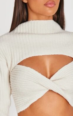 Prettylittlething Cream Ribbed Twist Front Cut Out Sweater -FRAME Clothing Shop 1c42f72a28d2245b7a7c345d57cd25199f1c3ece cnj9236 4