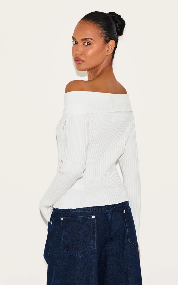 Prettylittlething Cream Rib Knit Fold Over Button Up Top - Image 2