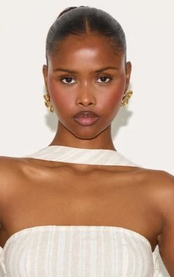 Prettylittlething Gold Interlock Swirl Stud Earrings