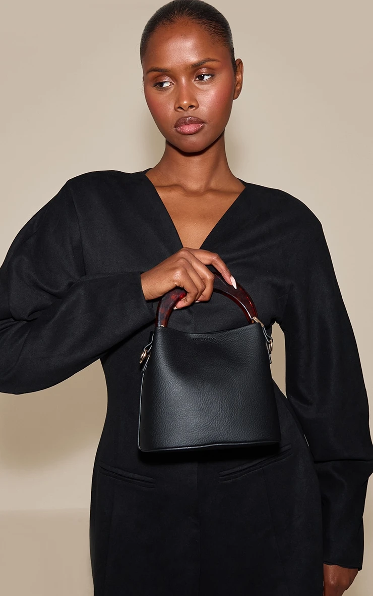 Chocolate Matte Bucket Bag with Glossy Resin Handle – Modern Patent PU Handbag 1 Chocolate Matte Bucket Bag with Glossy Resin Handle – Modern Patent PU Handbag