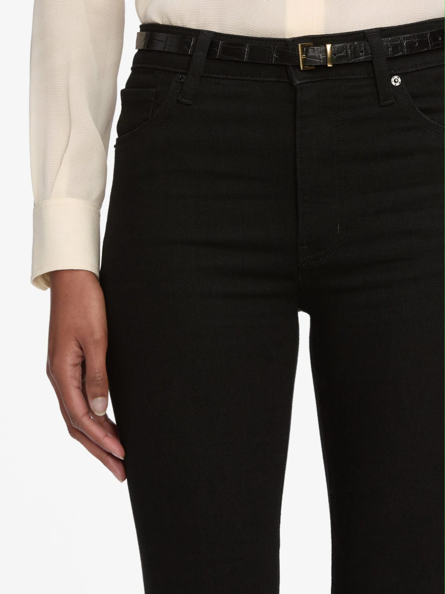 The Reboot -- Levitate 4 The Reboot -- Levitate - Image 4