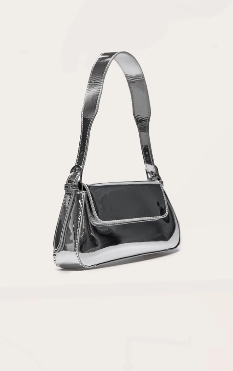 PrettyLittleThing Silver Metallic Trapeze Shoulder Bag – High-Shine Architectural Handbag 2 PrettyLittleThing Silver Metallic Trapeze Shoulder Bag – High-Shine Architectural Handbag - Image 2