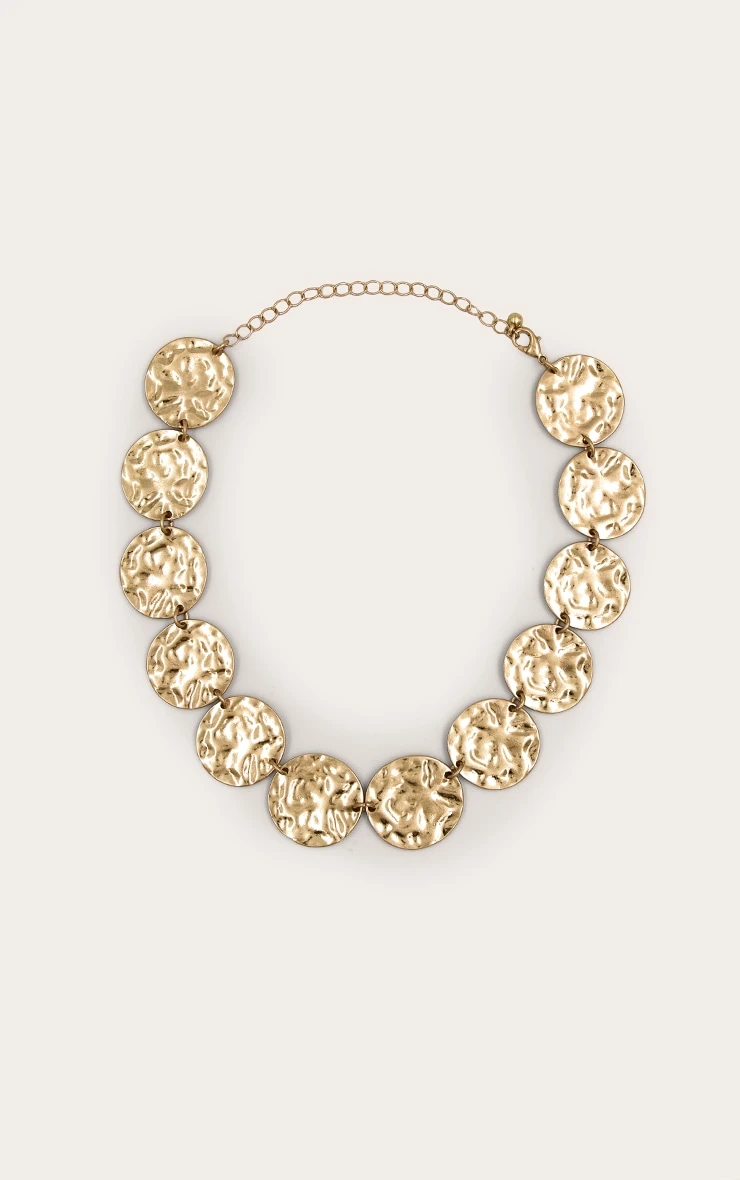 PrettyLittleThing Gold Hammered Disc Pendant Necklace - Elegant Recycled Metal Jewelry 2 PrettyLittleThing Gold Hammered Disc Pendant Necklace - Elegant Recycled Metal Jewelry - Image 2