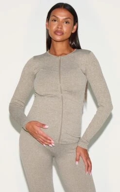 Prettylittlething Maternity Olive Ribbed Zip Up Cardigan