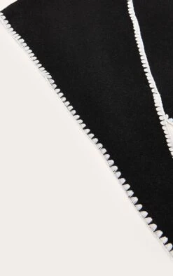 PrettyLittleThing Black Knit Contrast Tassel Shawl – Oversized Draped Wrap Scarf -FRAME Clothing Shop 3571aa1f43b7aaa4823a62404bb9c901400c461b CNO1594 2 black knit contrast tassel shawl