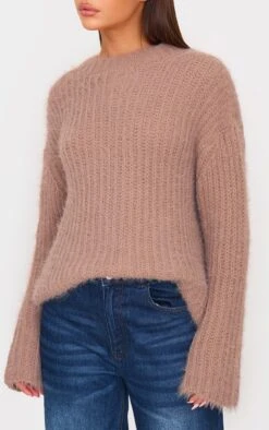 Prettylittlething Chocolate Eyelash Knit Super Oversized Sweater -FRAME Clothing Shop 3a6e1b537cec2edc8cee62af701cf48fbbc0238a cnl2982 4