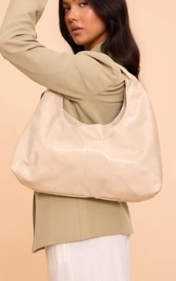 PrettyLittleThing Cream Oversized Woven Tote Bag – Large Faux Leather Beach & Shoulder Bag