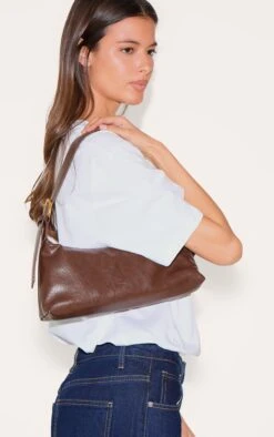 PrettyLittleThing Chocolate Crinkle PU Buckle Detail Slim Shoulder Bag -FRAME Clothing Shop 49cf02928770a79f658621959979904ca3d68f87 CNK0748 5 chocolate crinkle pu buckle detail shoulder bag