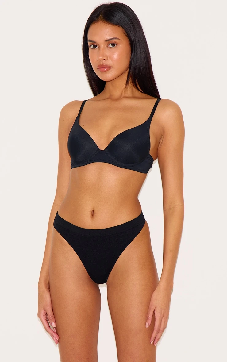 Prettylittlething Black Scoop Cupped Underwired Bra 1 Prettylittlething Black Scoop Cupped Underwired Bra