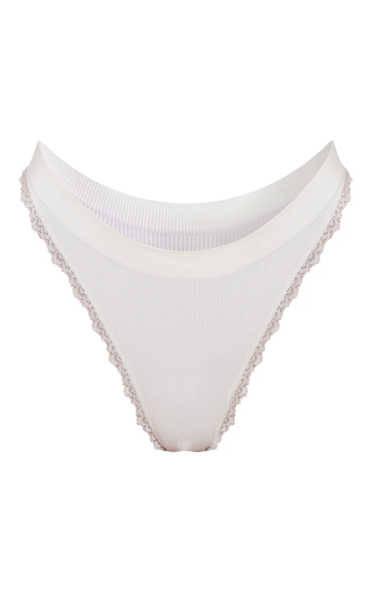 Prettylittlething White Seamless Rib Lace Trim Thong 5 Prettylittlething White Seamless Rib Lace Trim Thong - Image 5