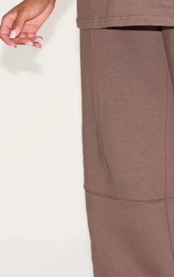 PrettyLittleThing Maternity Chocolate Wide Leg Logo Sweatpants -FRAME Clothing Shop 6011e00f054438d83f78a35c33d75cc80385419b CNG6167 4 prettylittlething maternity chocolate logo wide leg joggers