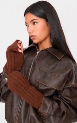 PrettyLittleThing Cappuccino Blanket Rib Knit Arm Warmers
