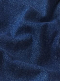 The Long Sleeve Hi-Low Shirt -- Wander -FRAME Clothing Shop 7016216 WAND FABRICDETAIL shirt texture detail image