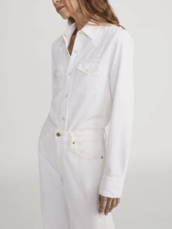 The Classic Shirt -- Au Natural Clean -FRAME Clothing Shop 7035182 AUCL 3268 shirt side angle image