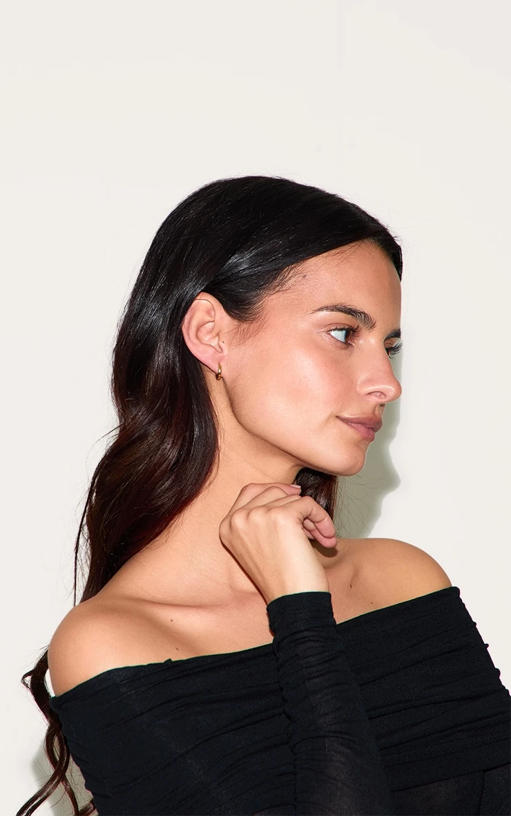 Prettylittlething Real Gold Plated Mini Hoop Earrings 3 Prettylittlething Real Gold Plated Mini Hoop Earrings - Image 3