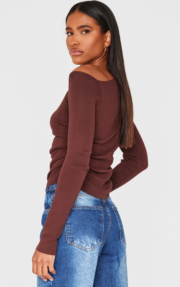 PrettyLittleThing Chocolate Fine Knit Asymmetric Bardot Top – Deconstructed Gauze Knitwear 2 PrettyLittleThing Chocolate Fine Knit Asymmetric Bardot Top – Deconstructed Gauze Knitwear - Image 2