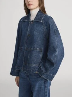 The Swing Jacket -- Hex 11 The Swing Jacket -- Hex -FRAME Clothing Shop 8008105 HEX 3411 jacket side angle image