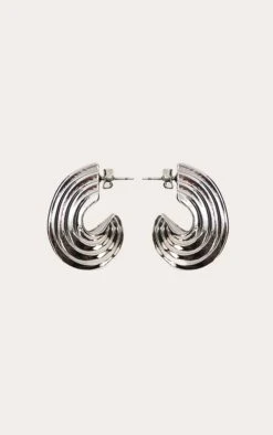Silver Ridge Medium Hoop Earrings -FRAME Clothing Shop 80b9547551f6f01fb8279092f11daa23ffd0e254 CNO0370 3 silver ridge medium hoop earrings