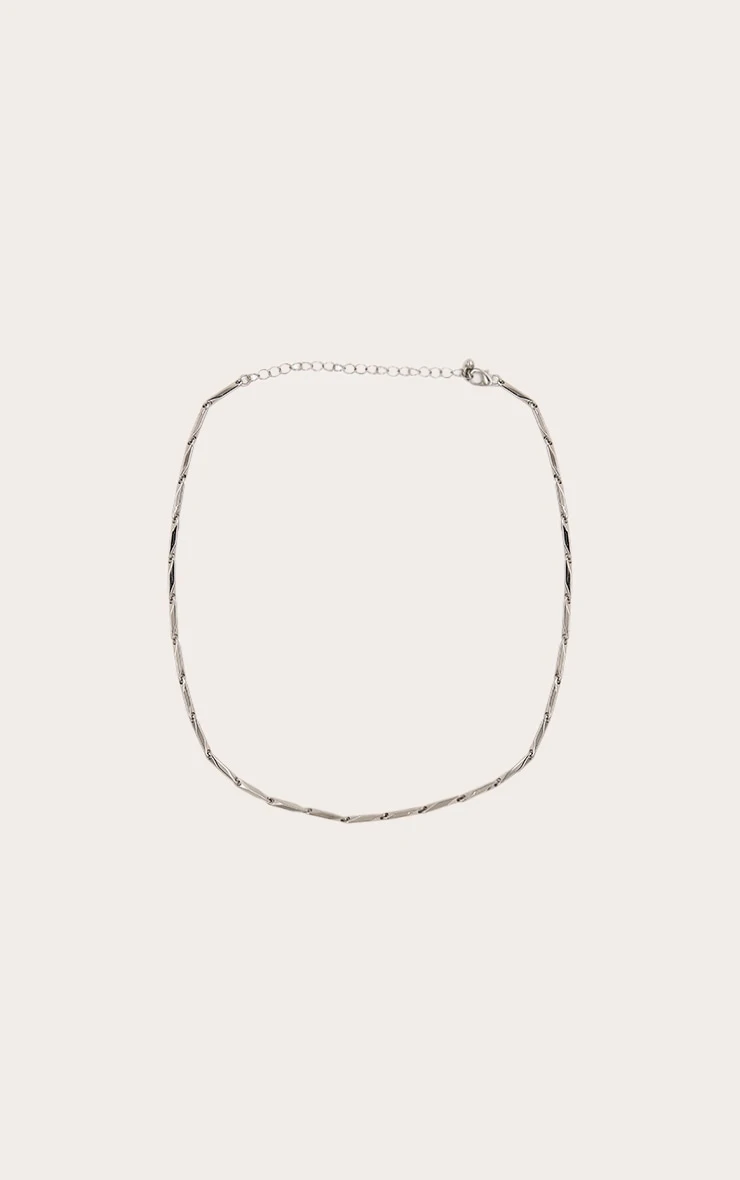 PrettyLittleThing Silver Geometric Dash Link Chain β 100% Recycled Steel Necklace 2 PrettyLittleThing Silver Geometric Dash Link Chain β 100% Recycled Steel Necklace - Image 2