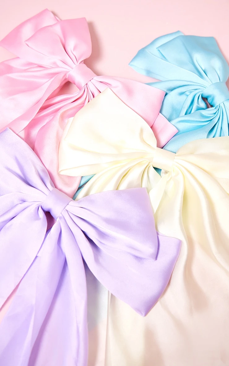 Prettylittlething Cream Hair Clip Oversized Bow 3 Prettylittlething Cream Hair Clip Oversized Bow - Image 3