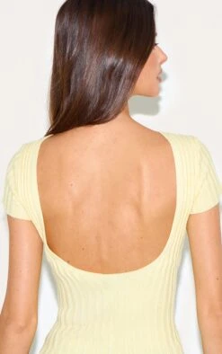Prettylittlething Butter Cream Rib Knit Backless Top -FRAME Clothing Shop 961719dc374d8fe4ba47c7811830d44f75d315a8 CNM7671 4 butter cream rib knit backless top