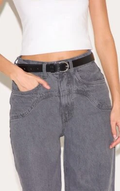 Prettylittlething Black PU Basic Crescent Buckle Belt -FRAME Clothing Shop 9669d7961fdfe9ad30a1a5bd7716c5be5066a26f CNL6360 3 black pu basic crescent buckle belt