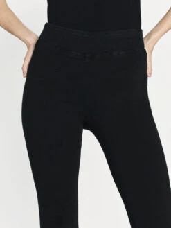 The Jetset Crop Mini Boot -- Sheen Noir 12 The Jetset Crop Mini Boot -- Sheen Noir -FRAME Clothing Shop JCMB631 SHNO SYD 2754LR jean front detail image