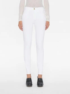 Le High Skinny -- Blanc -FRAME Clothing Shop LHSK790 BLANC 1323 jeans front view primary image override