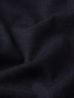 L'Homme Slim -- Rinse 11 L'Homme Slim -- Rinse -FRAME Clothing Shop LMH0467 RINS FABRICDETAIL jeans texture detail image