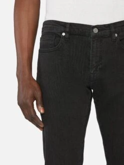 L'Homme Slim -- Chester 7 L'Homme Slim -- Chester -FRAME Clothing Shop LMH407 CHST 00947 jeans front detail image