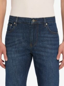 Modern Straight Fusion Dark Blue Wash – Mid-Rise Straight-Leg Men's Stretch Denim Jeans -FRAME Clothing Shop LMSST691 FUSN 0166 jeans front detail image