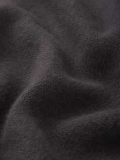 Cashmere Crewneck Sweater – Dark Grey Embroidered Logo Classic Fit 10 Cashmere Crewneck Sweater – Dark Grey Embroidered Logo Classic Fit -FRAME Clothing Shop LMSW0156 DKGR FABRIC DET sweater texture detail image