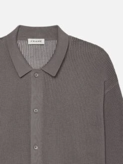 Open Knit Cardigan in Cloud Grey – Lightweight Viscose-Wool Blend Relaxed Fit Sweater -FRAME Clothing Shop ME25KSW007 CLGY DET sweater front detail packshot image