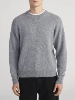 Men’s Heather Grey Wool-Cashmere Blend Sweater – Tonal Suede Elbow Patch Knit -FRAME Clothing Shop MP26KSW006 HGRY 1939 sweater front image