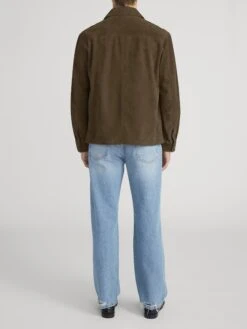 Men's Caramel Suede Chore Coat – Four-Pocket Workwear Jacket with Pointed Collar 12 Men's Caramel Suede Chore Coat – Four-Pocket Workwear Jacket with Pointed Collar -FRAME Clothing Shop MS25LSH003 CRME V2 jacket back image