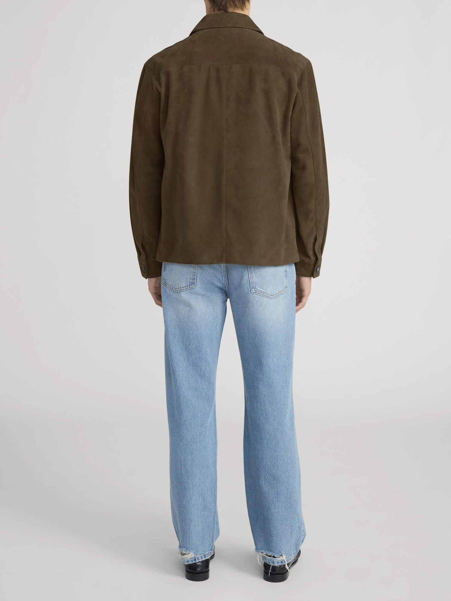 Men's Caramel Suede Chore Coat – Four-Pocket Workwear Jacket with Pointed Collar 6 Men's Caramel Suede Chore Coat – Four-Pocket Workwear Jacket with Pointed Collar - Image 6