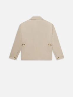 Men's Light Multi Pocket Utility Jacket – Light Beige Tonal Minimalist Outerwear 9 Men's Light Multi Pocket Utility Jacket – Light Beige Tonal Minimalist Outerwear -FRAME Clothing Shop MS25WJA010 LTBG B jacket back packshot image