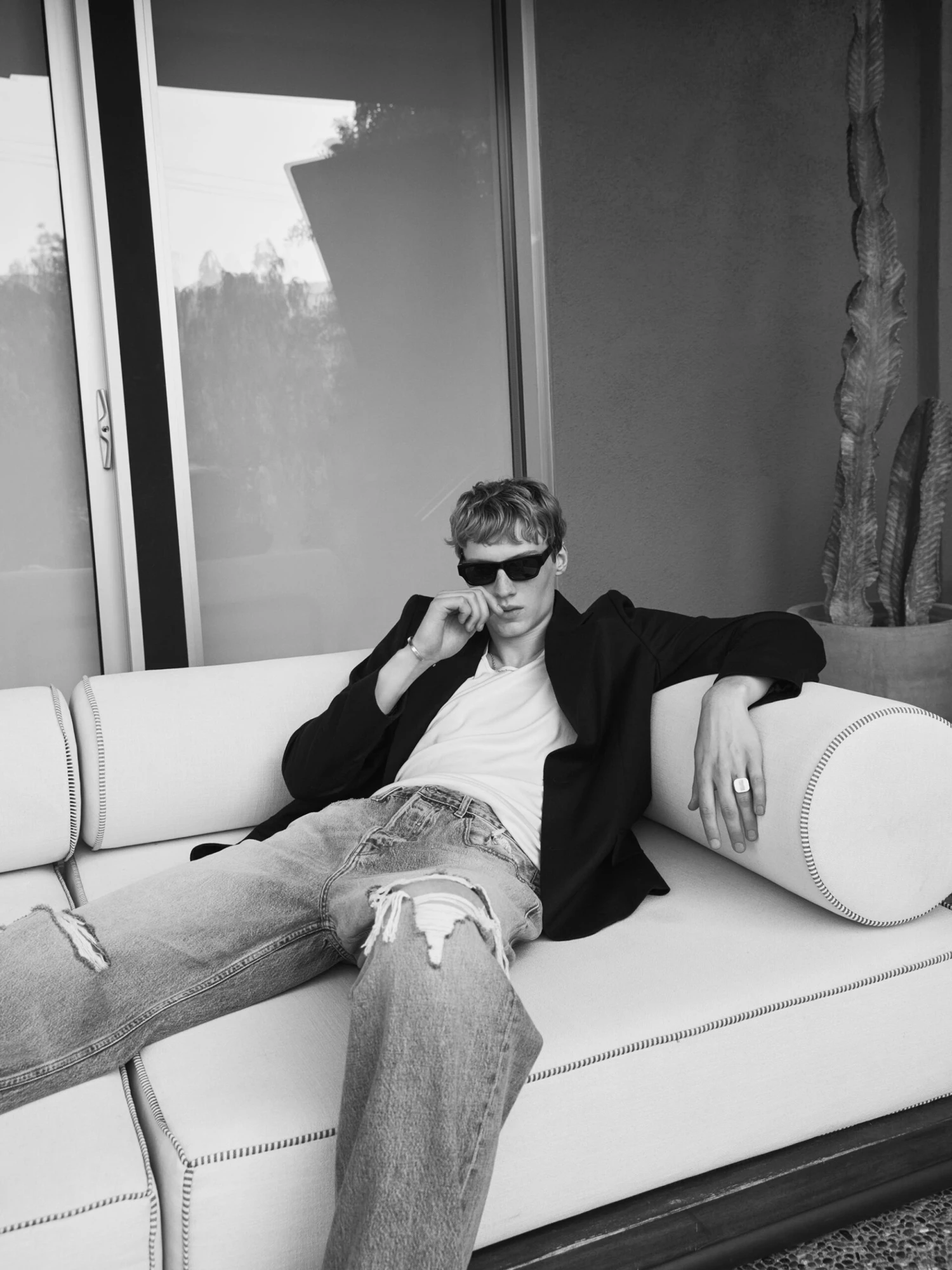 Baggy Jean -- Effortless Destructed 7 Baggy Jean -- Effortless Destructed - Image 7