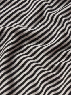 The Smart Polo -- Cream Multi 13 The Smart Polo -- Cream Multi -FRAME Clothing Shop WF25KSW037 CREM FABRICDETAIL polo texture detail image