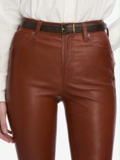 The Leather Reboot Crop -- Whiskey 10 The Leather Reboot Crop -- Whiskey -FRAME Clothing Shop WF25LPA005 WHSK 1082 pants front detail image