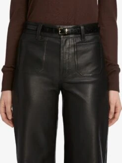 Le Slim Palazzo Modernist Pocket Leather -- Black 9 Le Slim Palazzo Modernist Pocket Leather -- Black -FRAME Clothing Shop WF25LPA008 BLK 7181 pants front detail image