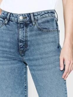 The Arrow -- Leela -FRAME Clothing Shop WP25DPA002 LELA 3012 V2 jeans front detail image