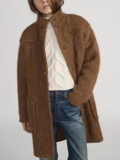 The Oversized Lofty Jacket -- Camel -FRAME Clothing Shop WP26KJA004 CAML 2466 jacket front image