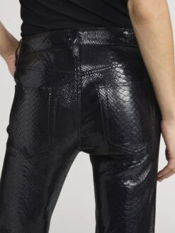 The Leather Rodeo -- Black Snake 10 The Leather Rodeo -- Black Snake -FRAME Clothing Shop WP26LPA002 BLKK 0454 pants back detail image