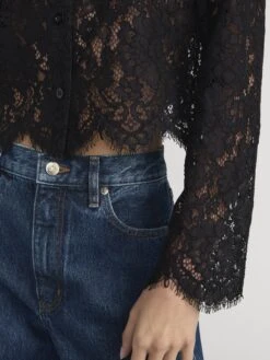 The Lace Blouse -- Black 11 The Lace Blouse -- Black -FRAME Clothing Shop WP26WBL009 BLK 2000210 LVSH 0868 top front detail image
